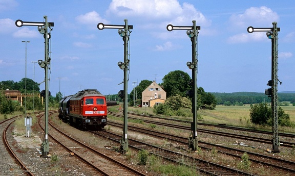 232 207