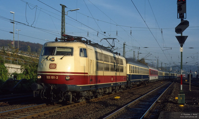 1025.jpg