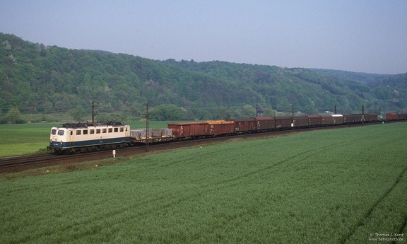150 098