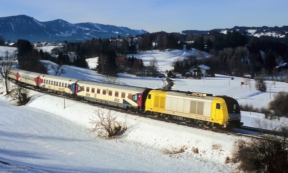 223 005