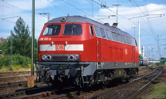 218 011