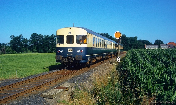624 622