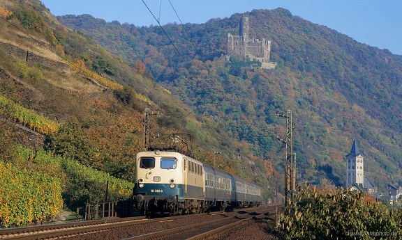 141 386