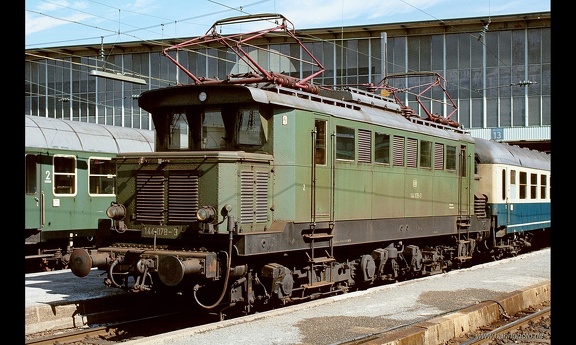 144 078