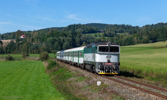754 008