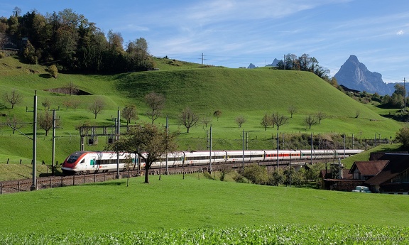 500 027