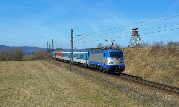 380 006