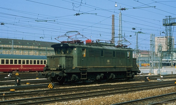 144 091