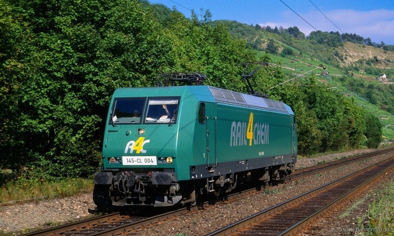 145 095