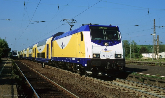 146 517