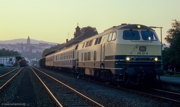 216 101