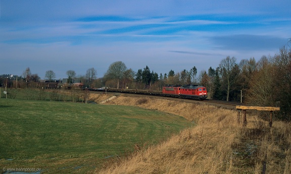 232 252