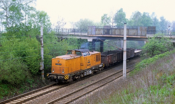298 024