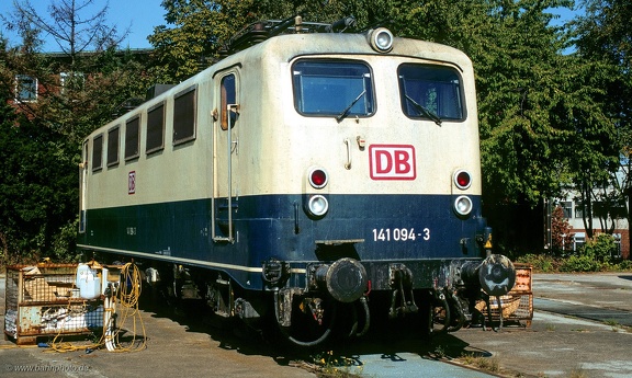 141 094