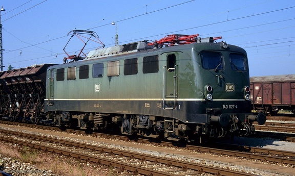 140 027