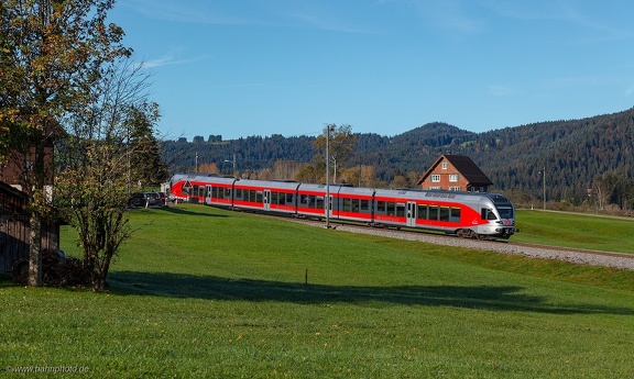 526 055