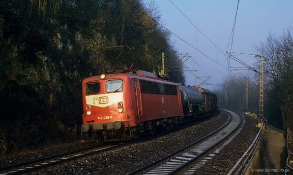 140 029
