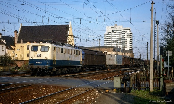 150 022