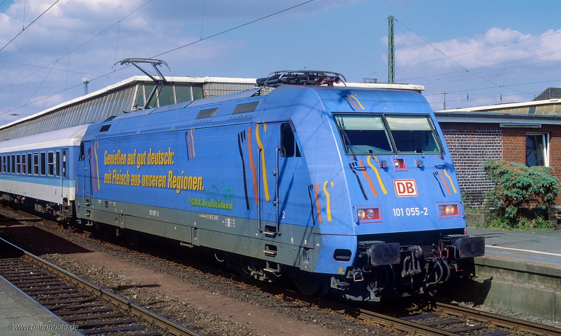 9022.jpg