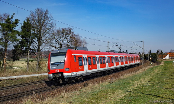 423 628
