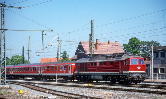 232 426