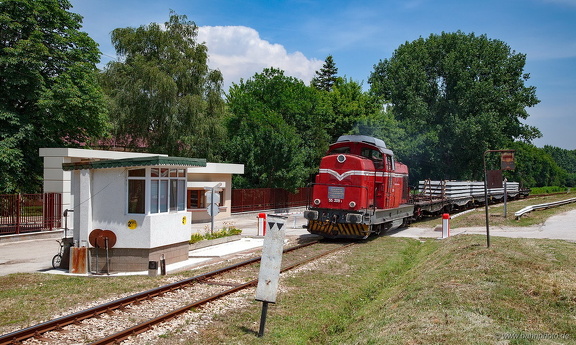55 209