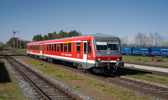 628 578