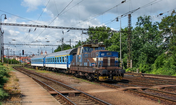 210 058