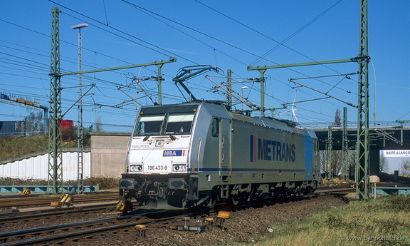 186 433