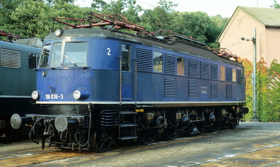 118 036